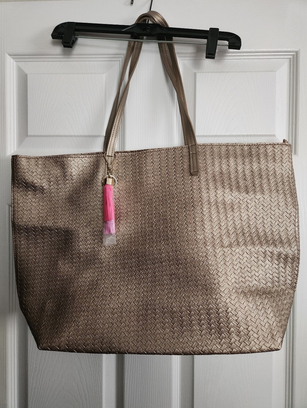 Bath And Body Works Metallic Woven Tote Bag with Pink Tassel